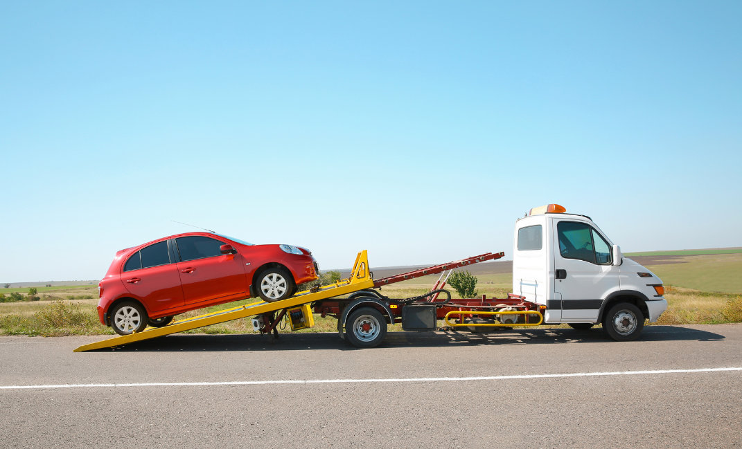 Los coches actuales con más incidencias frente a los de mayor fiabilidad; Tesla entre las marcas que más se averían.